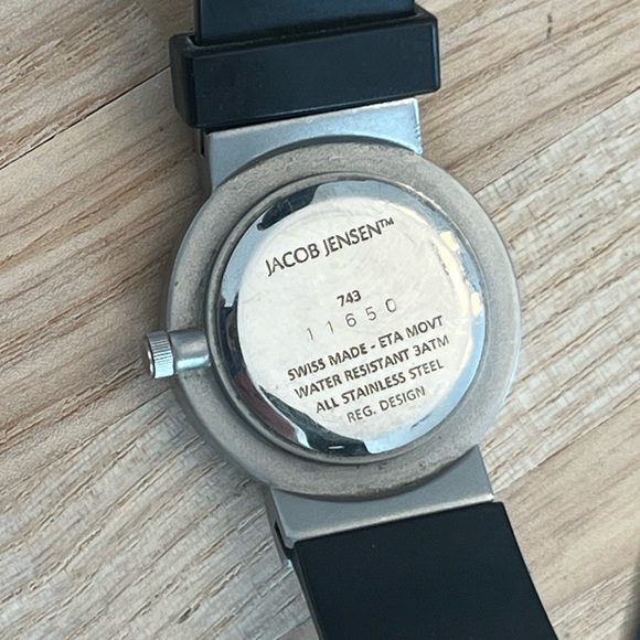 Jacob Jensen Ladies Watch White Dial Black Silicone Strap Swiss Designer - Picture 7 of 11